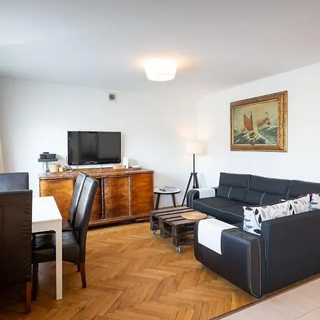 White Pier Apartament Apartment *